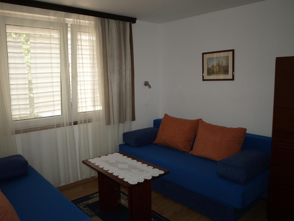 Apartman Nena Lägenhet Klenovica Rum bild